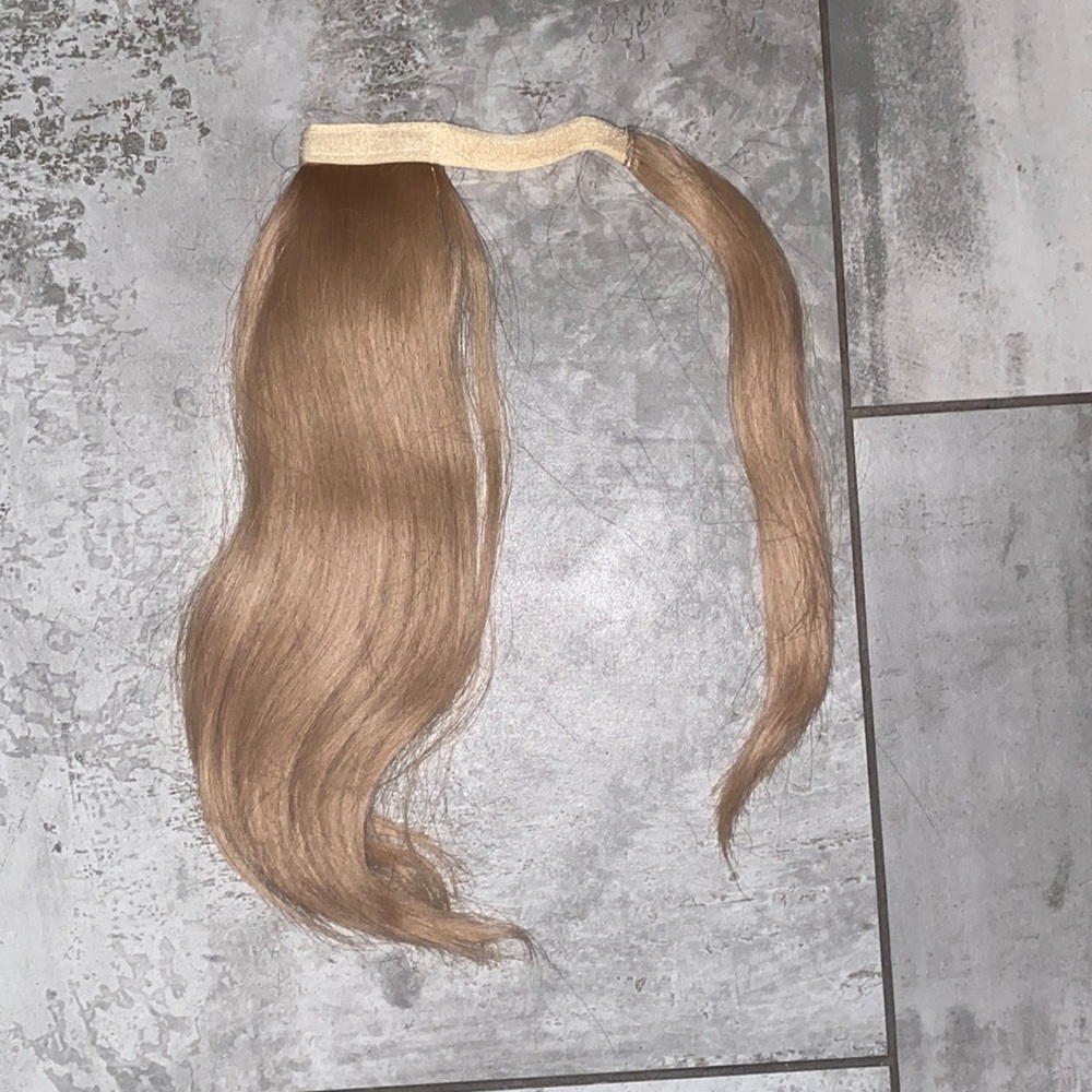 Straight Pony Extension 14” in Blonde
